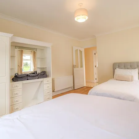公寓 Hillside House- Pine View